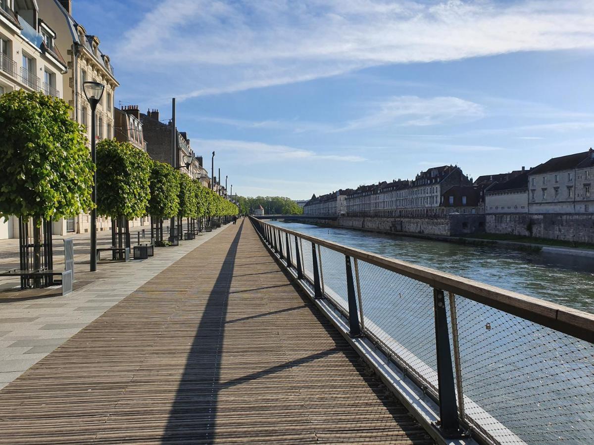La Loge Marola Apartment Besancon Luaran gambar