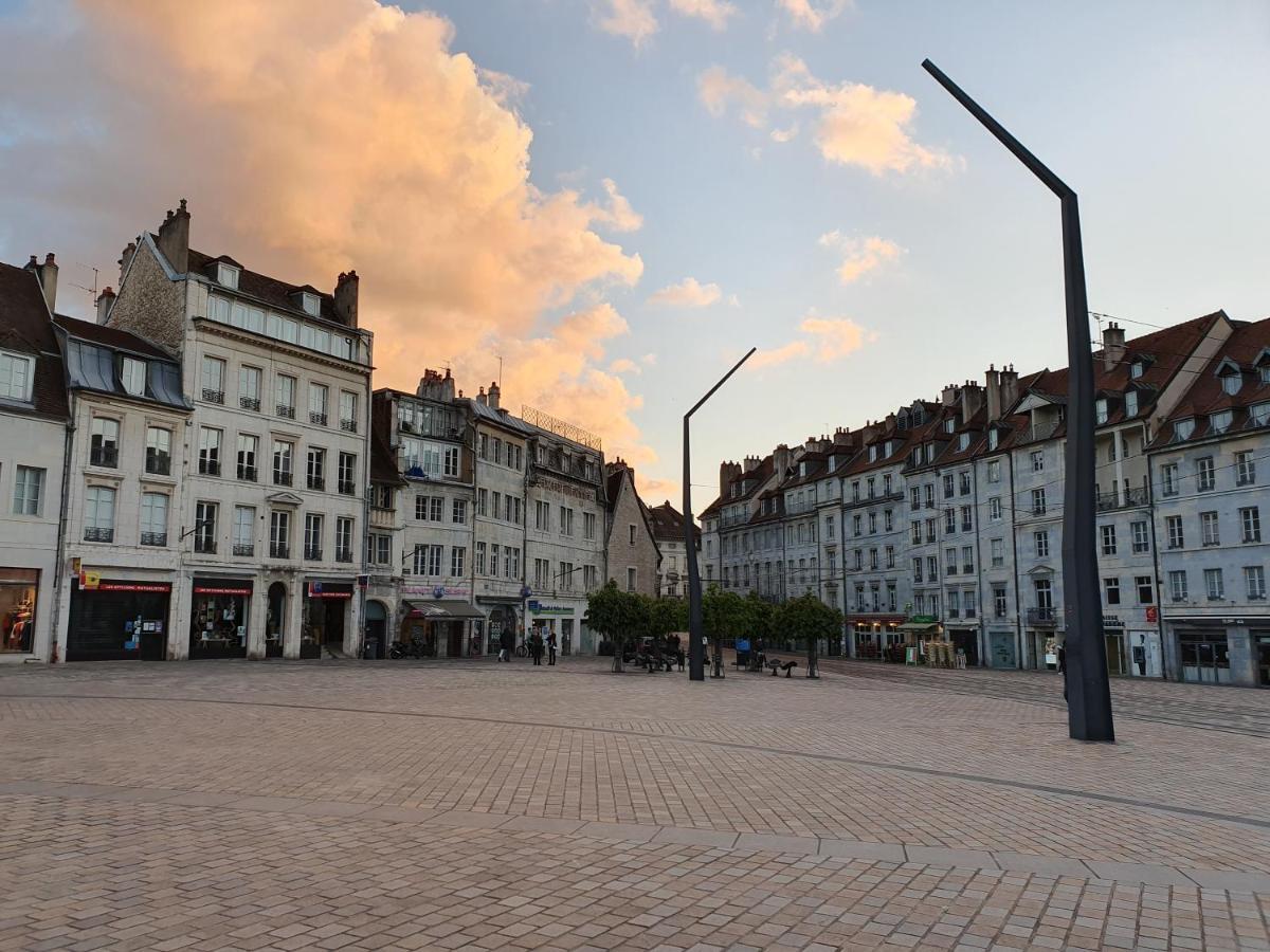 La Loge Marola Apartment Besancon Luaran gambar
