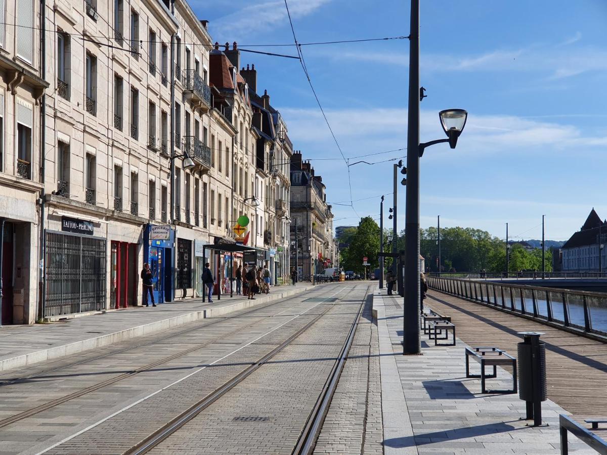 La Loge Marola Apartment Besancon Luaran gambar